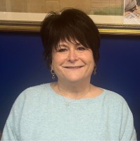 Valley Truck Centers Employee Jenny Loveland's profile photo