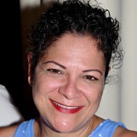 Lenis de Leon Email & Phone Number