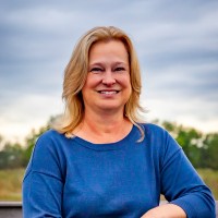 Leslie Rentz Email & Phone Number