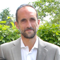 Roberto Arbe Email
