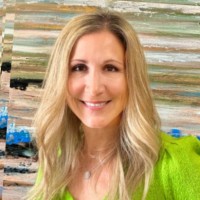 Nicole Hewitt Email & Phone Number