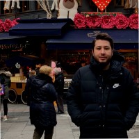 Nafis Glass Employee Arian Kazemii's profile photo