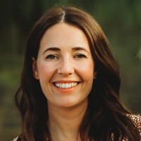Nina Riley