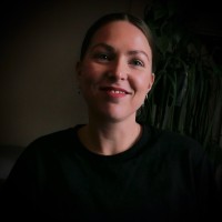 Anne Kiemeneij Email & Phone Number