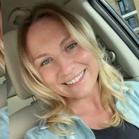 Julia Estill Email & Phone Number