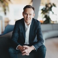 Email e telefono di Nicholas Cumins