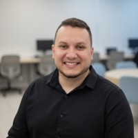 Victor dos Santos Santin Email