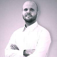 Magnus Carlsson Email