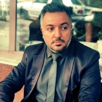 Donya-e-Eqtesad Employee Shervin Peykarjou's profile photo