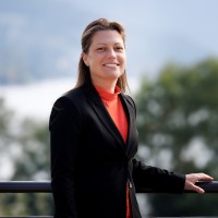 Vera Friedlmeier Email