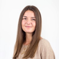Léa Zagula Email
