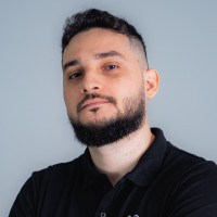 Roger Serra Email