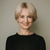 Kate Okuneva Email