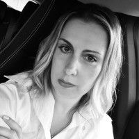 Diana de Barros Email