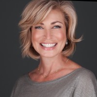 Neiman Marcus Employee Dana Stone's profile photo