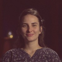 Letícia Fuim Moraes Email