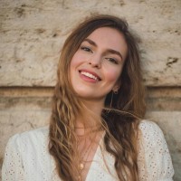 Reshaping Work Employee Veronika Bak's profile photo