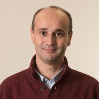 Oscar de Oliveira Madeira Email