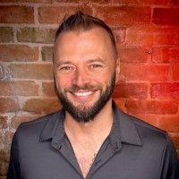VAIQ Employee Josh Thomas's profile photo