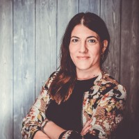 Maren Helmrich Email