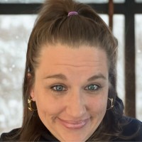 Amanda Chuderewicz Email & Phone Number