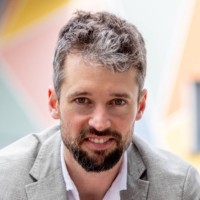 Bertrand Desmets Email