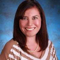 Vanessa Acuña Email