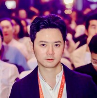 Oracle Employee Jinyi Li's profile photo