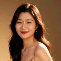 Creative Proteomics Employee Ying Zhang's profile photo