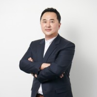 SK signet Employee Joon Park's profile photo