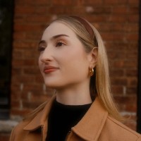 Alexandra Ofiara Email & Phone Number