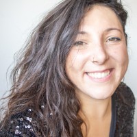 Chloé van Hecke Email & Phone Number