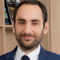 Apostolos Thomadakis Email