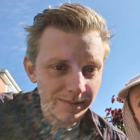 Thomas Moult Email
