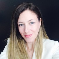 Julia Azambuja Email & Phone Number