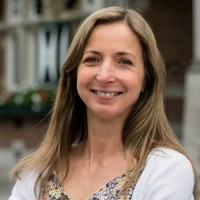 Vanessa Houthuizen Email