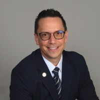 LR Global Solutions Employee Luis Robles's profile photo