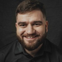 Petro Ivanov Email