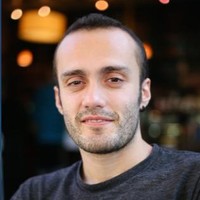 E-mail e número de telefone de Anıl Üzengi