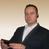 Grzegorz Daniluk Email