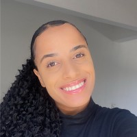 Esther Souza Email