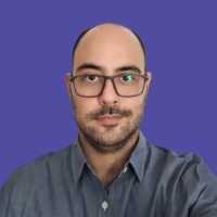 Roberto Castro Email
