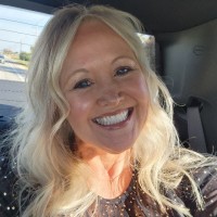 Eagle Performance Plastics, Inc. Employee Laurie McElrath's profile photo