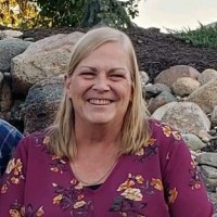 Robin Reller Email & Phone Number