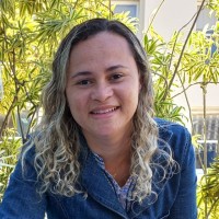 Thaize Verissimo Email