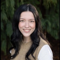 Apogee Electronics Employee Abby Davis's profile photo