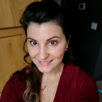 Verizon Wireless Employee Mae Smith's profile photo