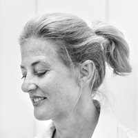 Email e telefono di Katharina Hesedenz