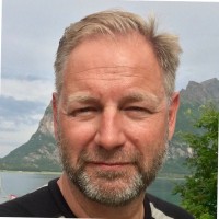 Thomas Falck Email & Phone Number