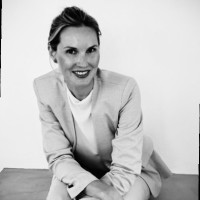 Anna Huber Email